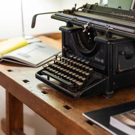 Hotel Suite Inn מלון 3*