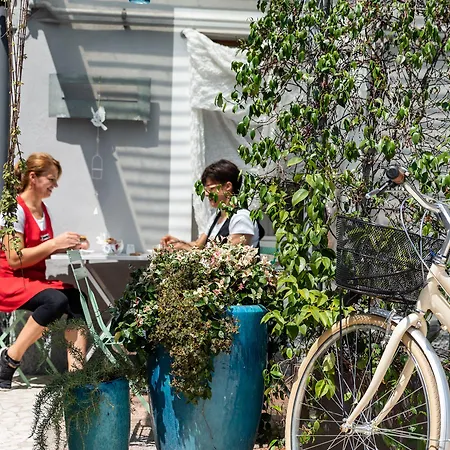 מלון Hotel Suite Inn