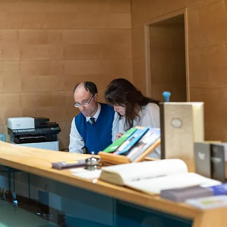 Hotel Suite Inn מלון אודינה