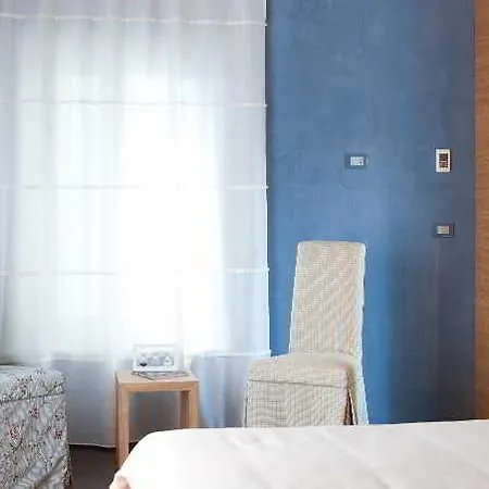 Otel Hotel Suite Inn Udine