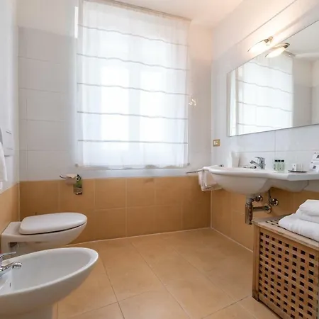 Hotel Suite Inn Otel Udine